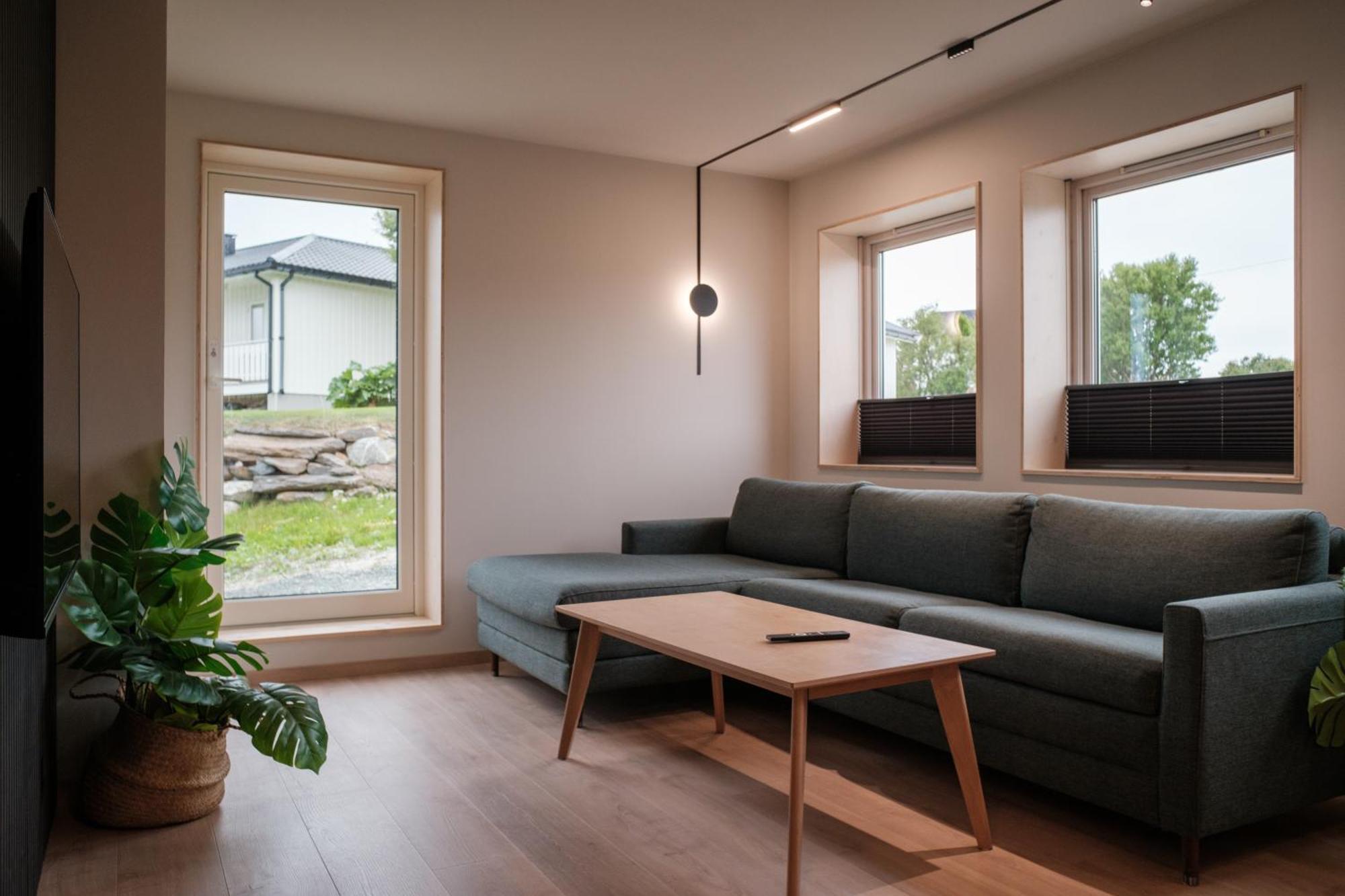 Sommaroya Beach Apartment Tromso Ngoại thất bức ảnh